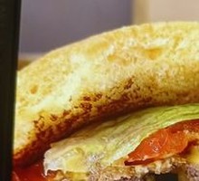 Cheese Mushroom Burger