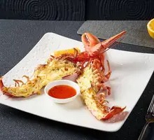 Baked Boston Lobster with Mozzarella Cheese