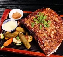 Sauce-Roasted Pork Ribs