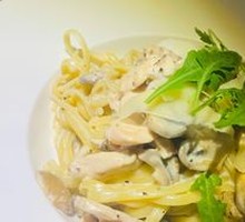 Creamy Mushroom Chicken Pasta