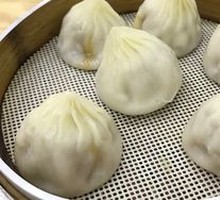 Crab Roe Soup Dumplings