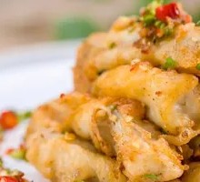 Salt-and-pepper Nine-Headed Fish