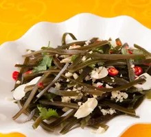 Thin seaweed strips