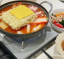 Military-style Hot Pot