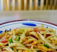 Egg Stir-Fried Knife-Sliced Noodles