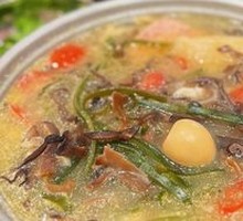 Self-Heated Rice Noodles