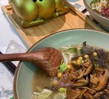 Signature Braised Beef Bone Noodles