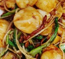 Vegetable and Pork Noodles with Rice Cake