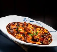 Special Garlic Steamed Clear River Fish