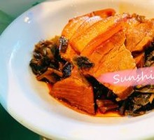 Preserved Vegetable Braised Pork