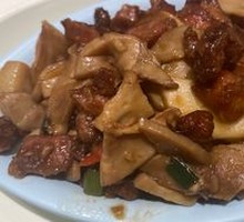 Fragrant Mushroom Pan-Fried Chicken