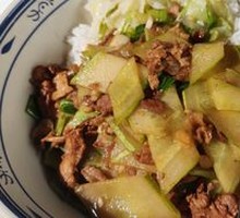 Cucumber and Pork Rice Bowl