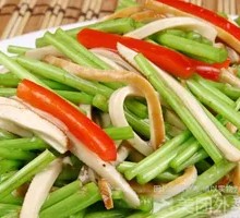Celery and Tofu Skin Stir-Fry