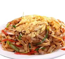 Ham Sausage Fried Rice Noodles