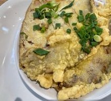 Crispy Pomfret in Flour