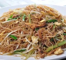 Duck Gizzard Stir-Fried with Rice Noodles