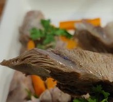 Grassland Hand-Ripped Meat