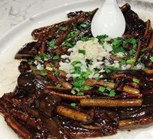 Sizzling Eel丝 with Hot Oil