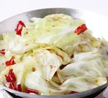 Spicy Stir-Fried Cabbage