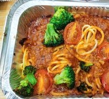 Italian-style Meat Sauce Noodles