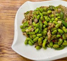 Stir-Fried Soybeans with Pork