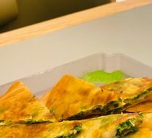 Leek and Shrimp Thin Pancake