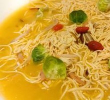 Yangzhou Boiled Vermicelli with Shredded Tofu