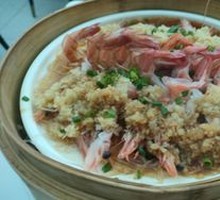 Steamed shrimp with rice noodles