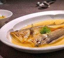 Steamed Medium Yellow Croaker