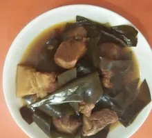 Braised Pork with Kelp