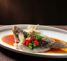 Steamed Snakehead Fish with Green Sichuan Pepper