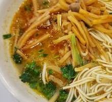 Bamboo Shoot Noodles