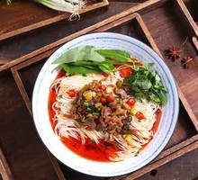 Spicy Sour Chicken Offal Noodles