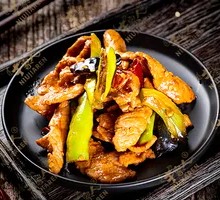 Authentic Hunan-style Stir-fried Pork with Green Pepper