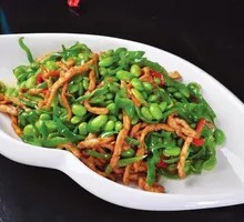 Green Pepper Shredded Pork with Edamame