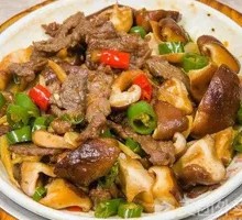 Shiitake Mushroom and Pork Noodles