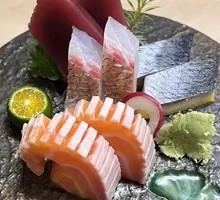 Sashimi Four Delicacies