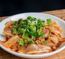 Spicy Beef and Ox Tripe Salad