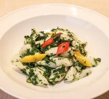 Fresh Shrimp with Water Chestnut and Shepherd's Purse