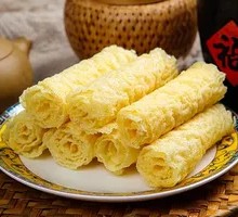 Hong Kong-style Crispy Rolls