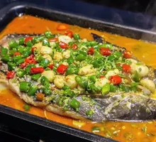 Grilled Black Fish with Fresh Green Pepper