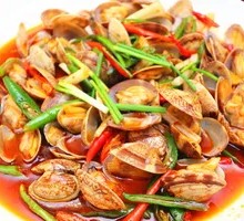 Spicy Stir-Fried Clams