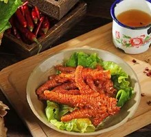 Braised Chicken Feet with Tiger Skin