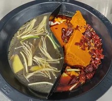 Mushroom Soup Yum-Yum Pot