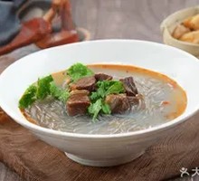 Braised Beef and Noodles Soup