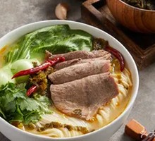 Old Jar Sichuan-style Pickled Cabbage Beef Hollow Noodles