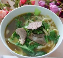 Beef Daoxiao Noodles