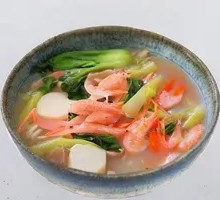 Three Delicacies Soup with Rice Cake