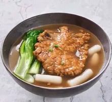Pork Cutlet with Rice Noodles Soup