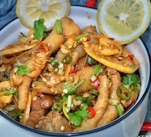 Spicy and Sour Chicken Feet
